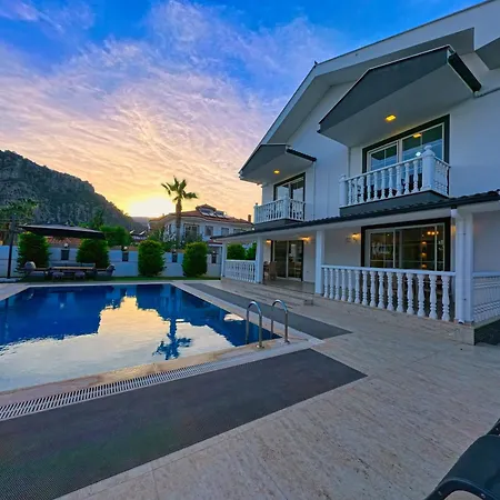 Villa Tarhun *